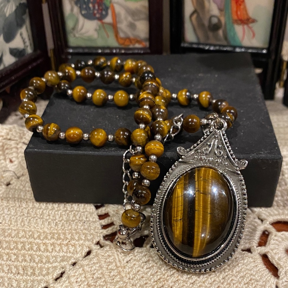 Brown and Yellow Tigers Eye Necklace with Pendant